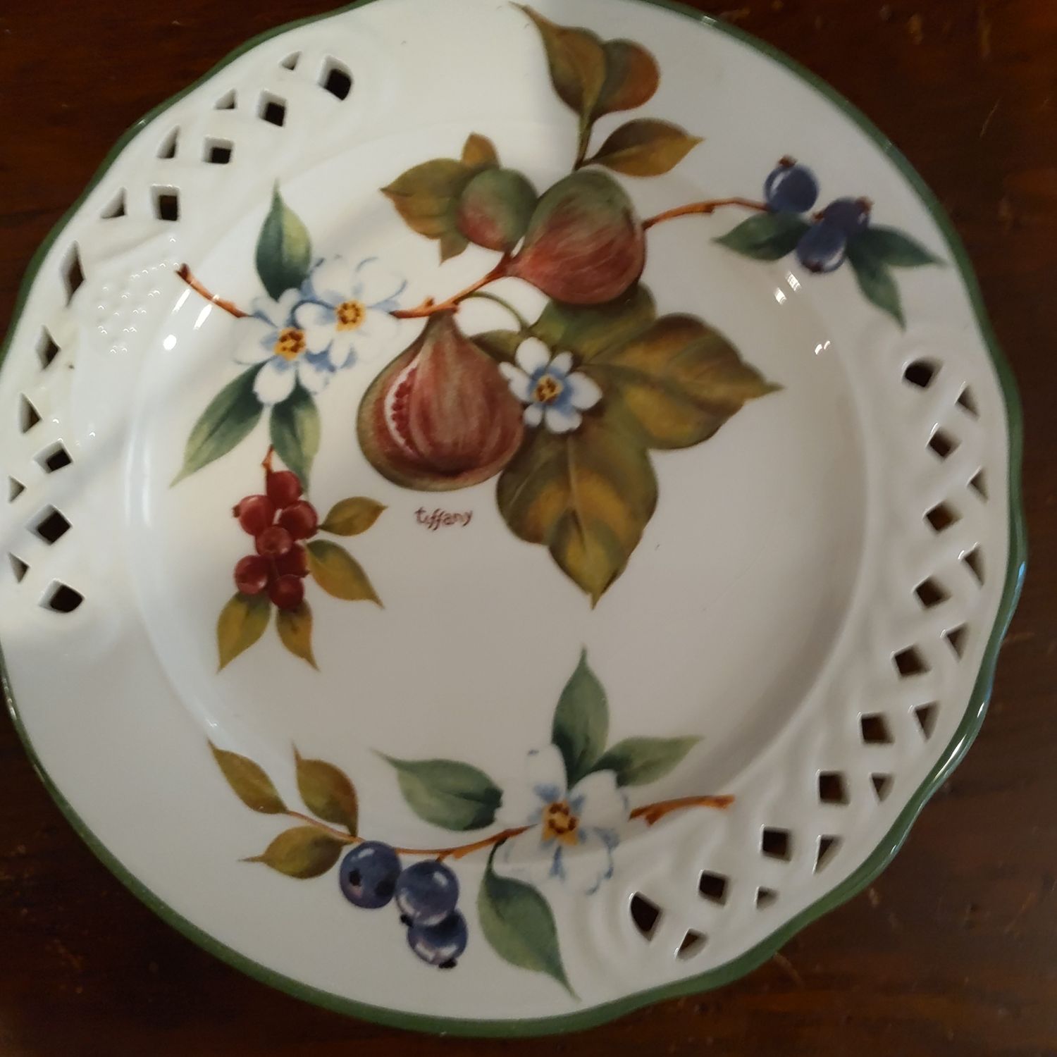 Floral & Berry Plate