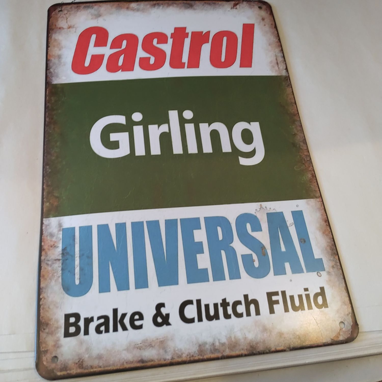 Gastrol Girling Universal Sign