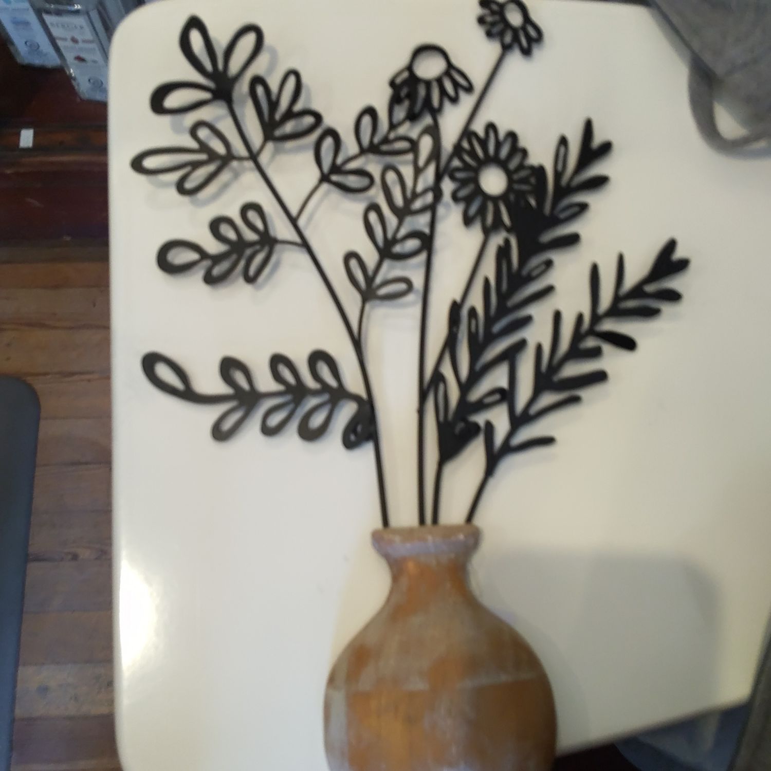 Metal Flowers W/Vase