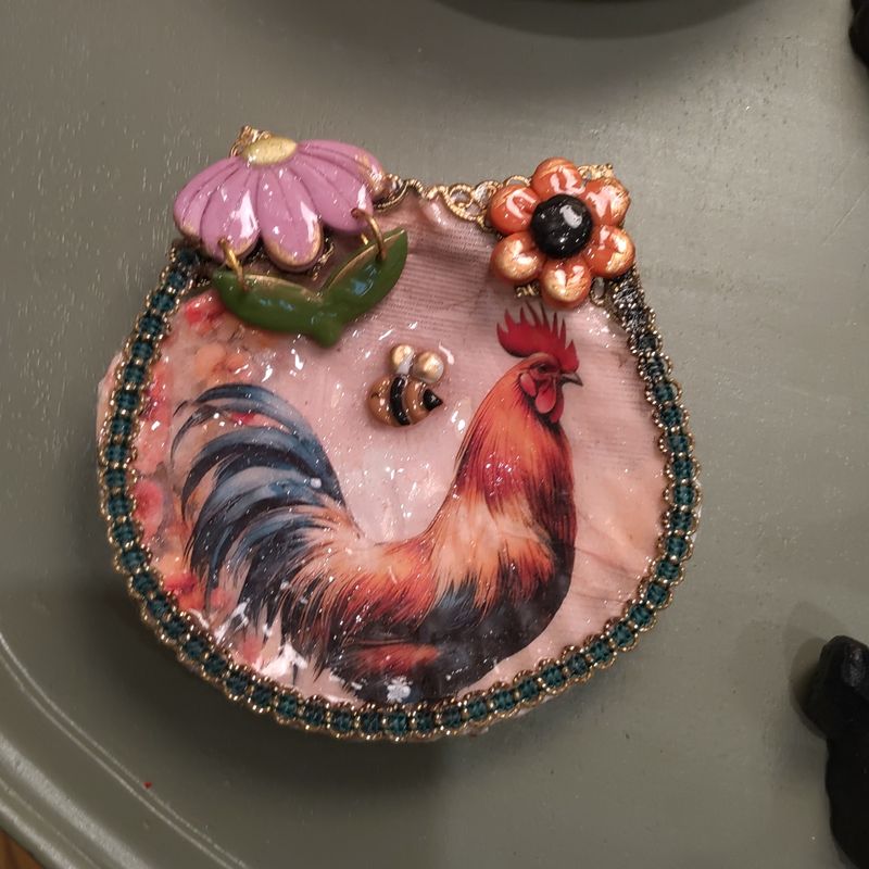 Rooster Seashell