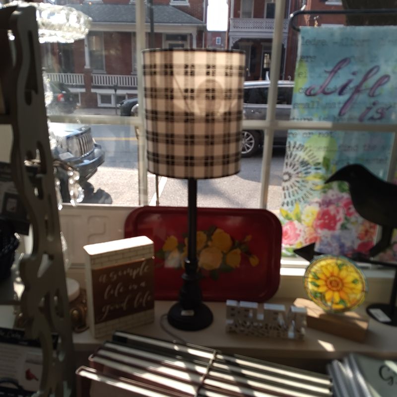 Black Lamp 