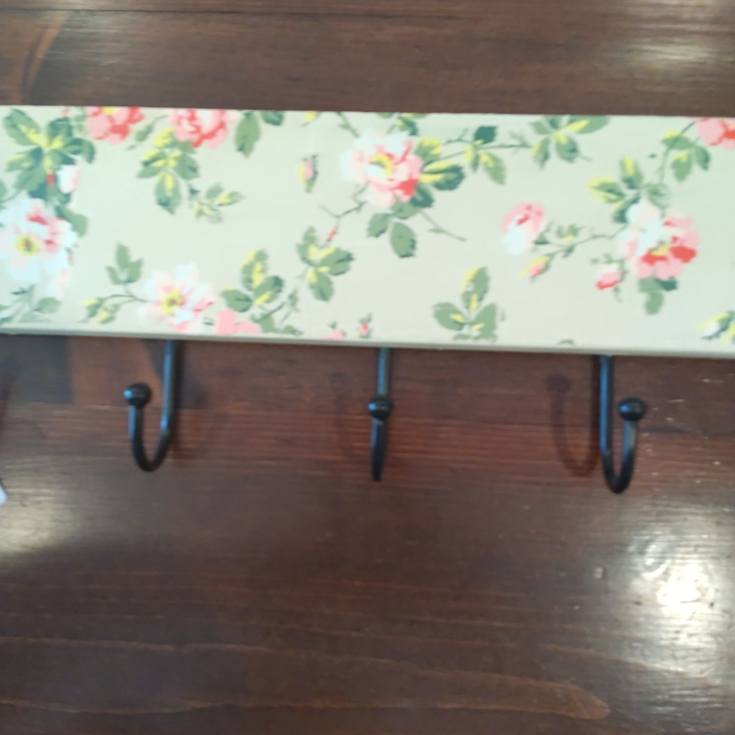 Floral Paint Inlay Board W/ Hooks