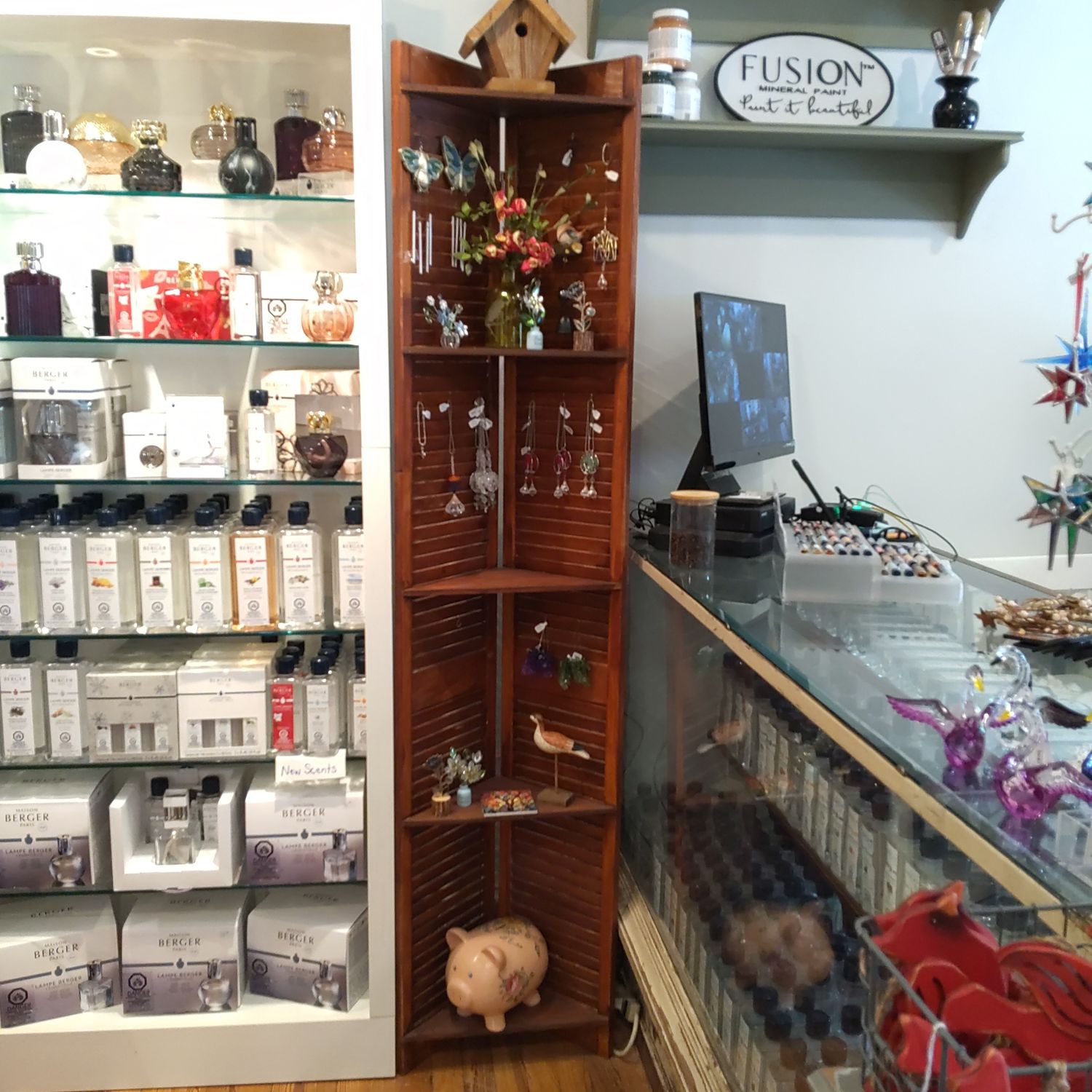 Corner Shutter Stand With Shelving
