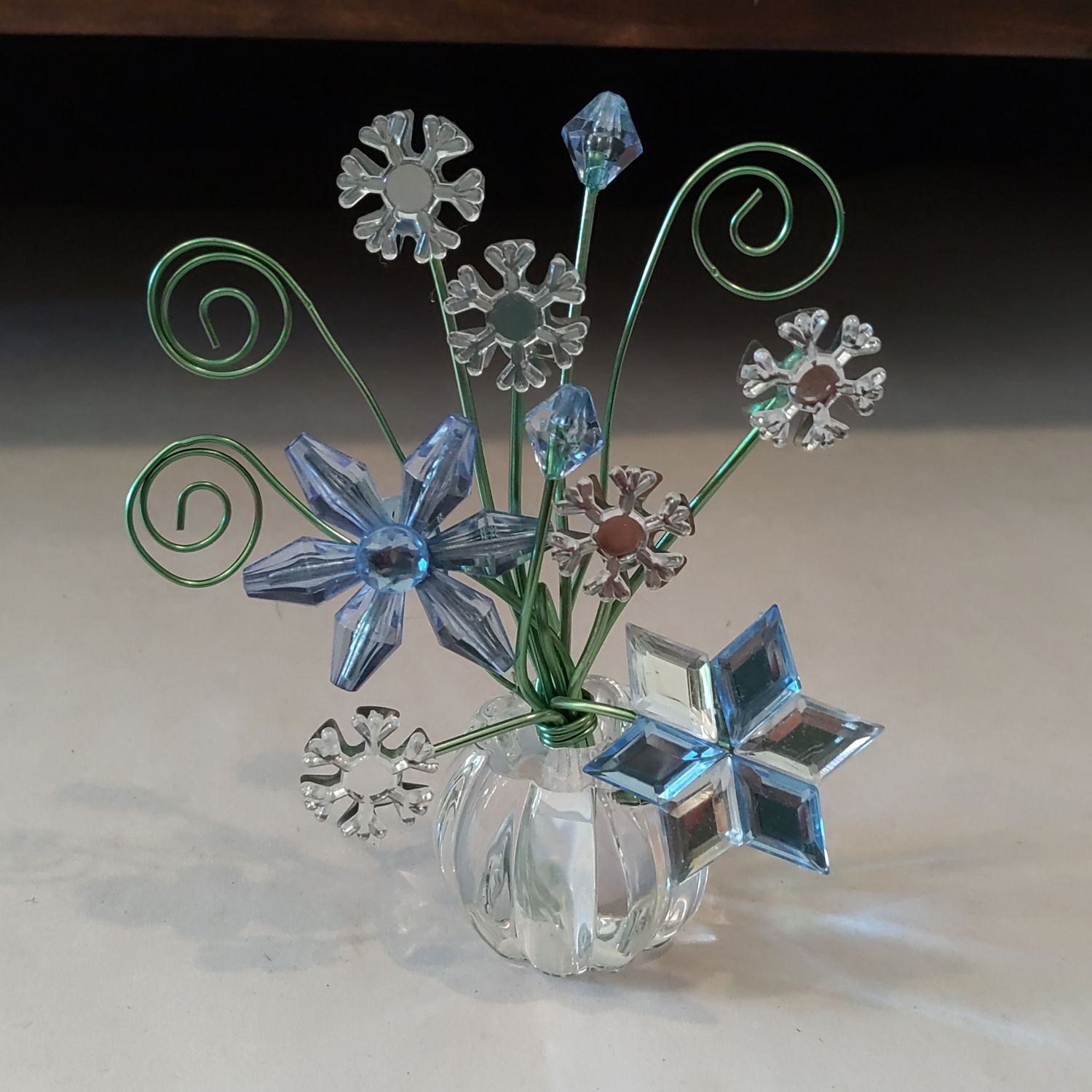 Picture Holder Floral Vase