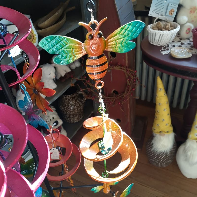 Bee Wind Spinner Yellow