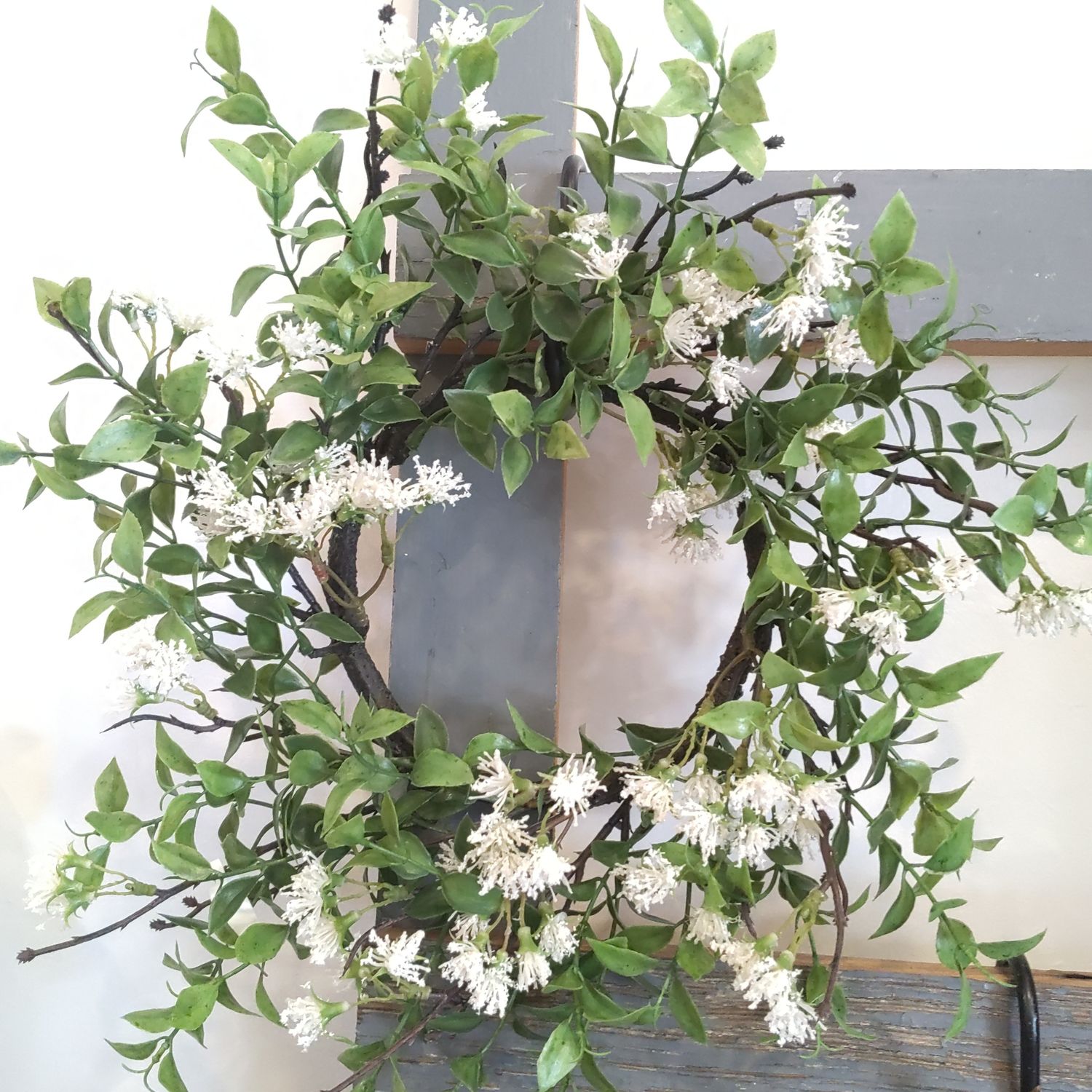 Green & White Wreath