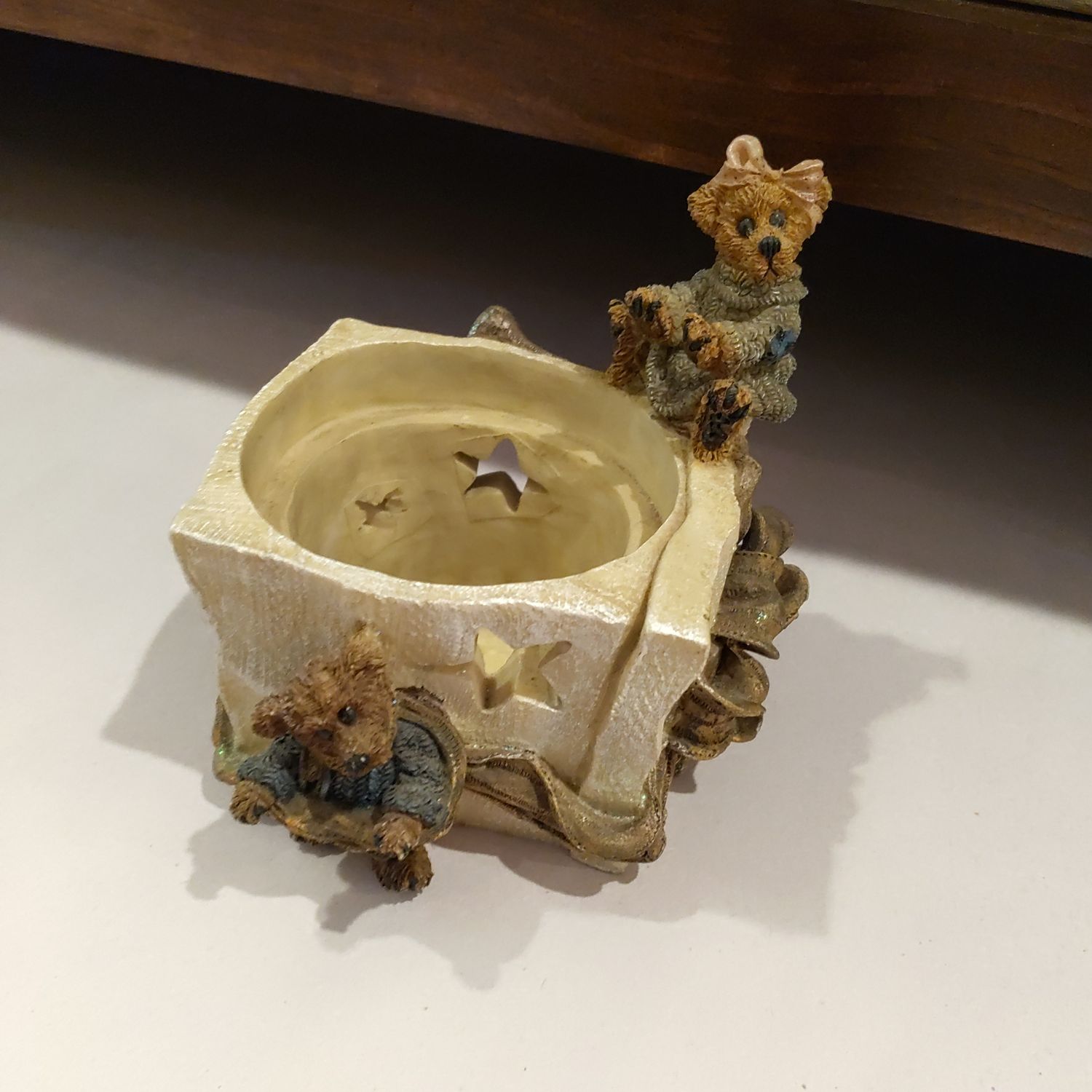Boyds Bears Bearstone Bailey & Matthew The Gift Candle Holder Boyds Bears Bearstone Bailey & Matthew The Gift Candle Holder