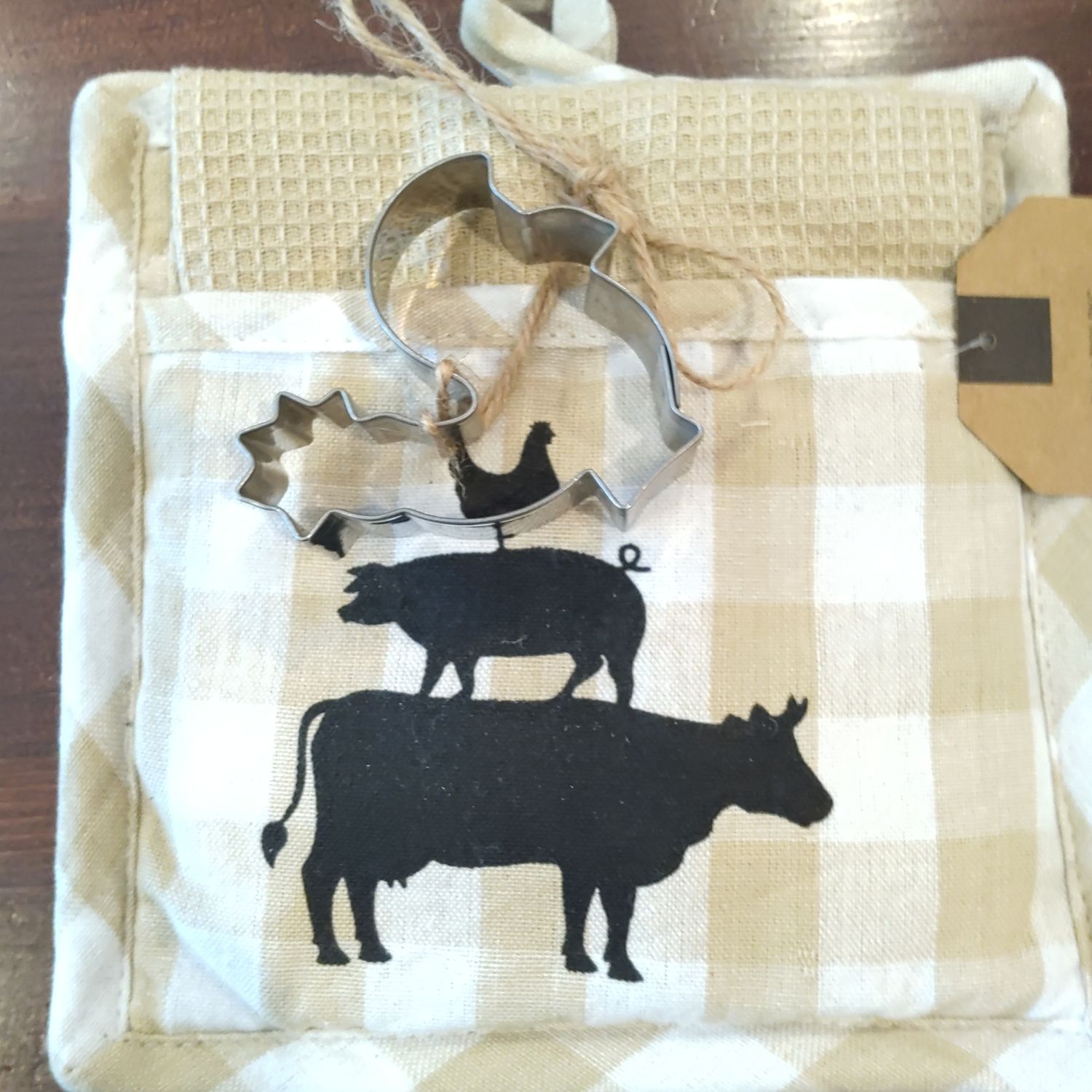Cookie Cutter/Pot Holder/Towel Set