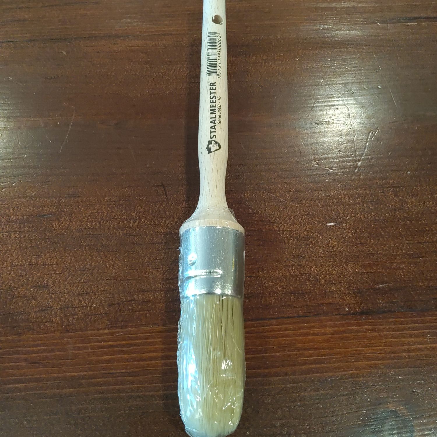 Round Wax Brush #16 by Staalmeester