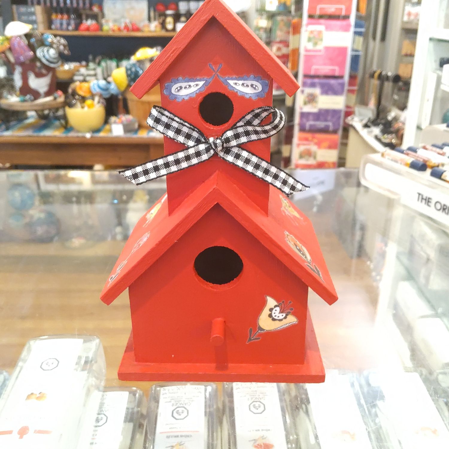 Red Birdhouse (Interior)