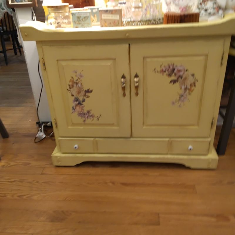 Yellow Cabinet