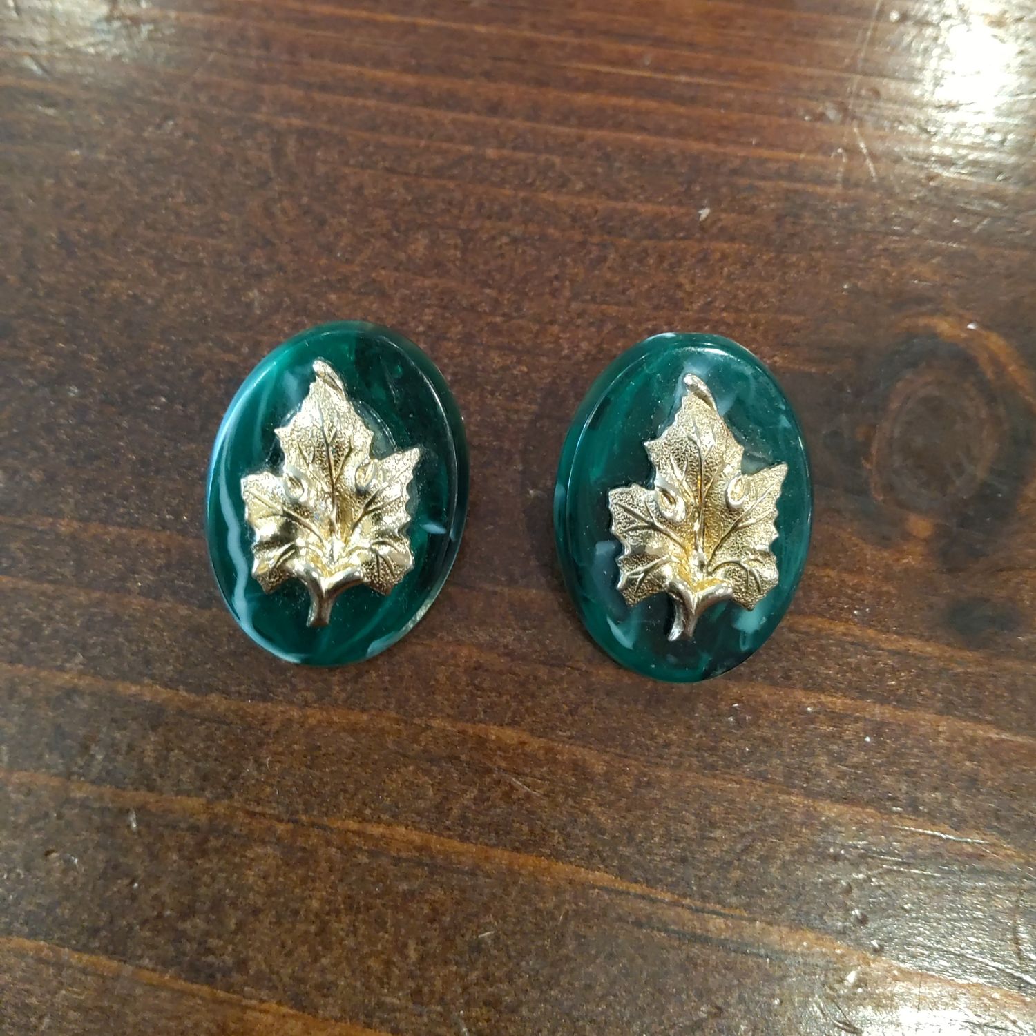 Green Maple Leaf Earrings 