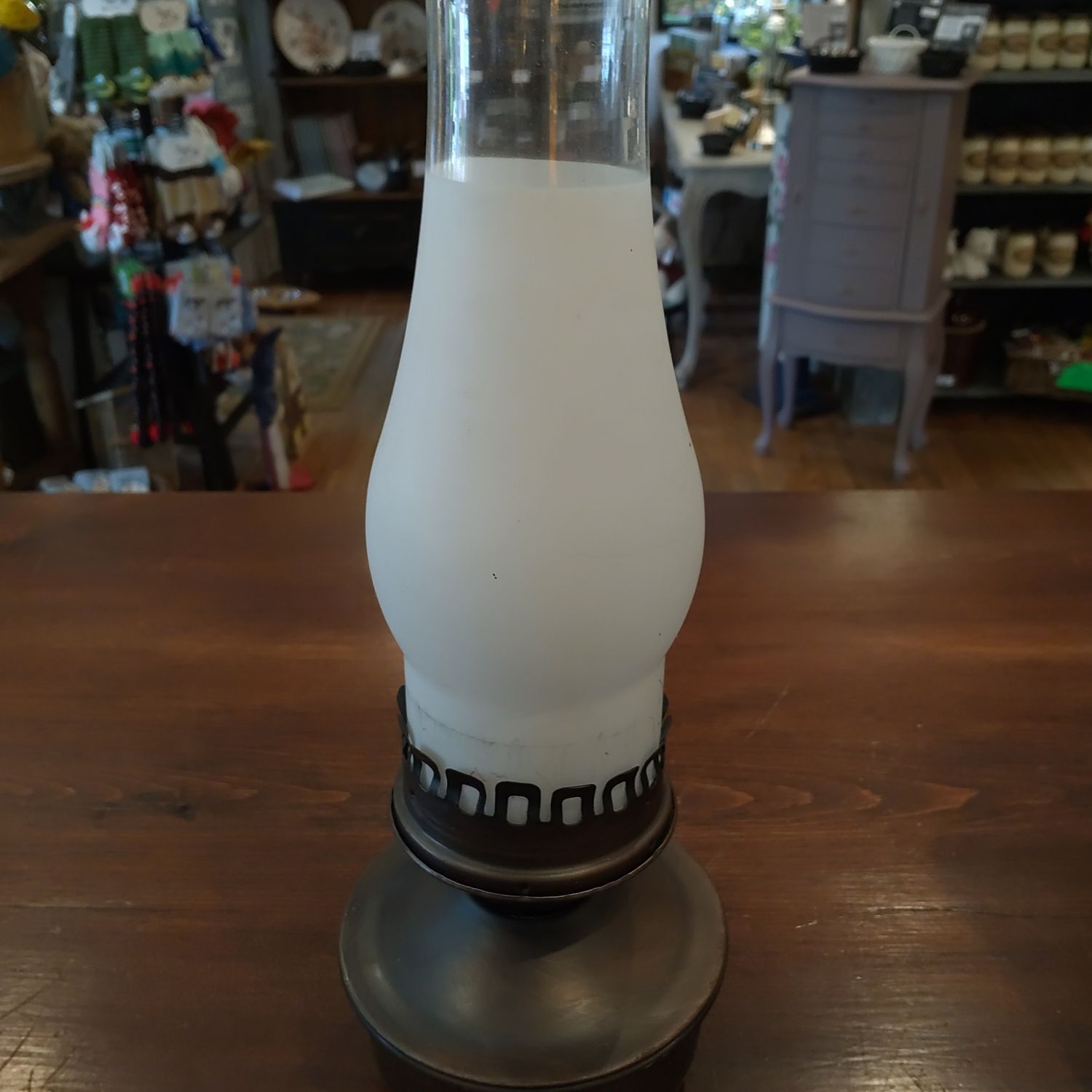 Battery Power Lamp Replica 