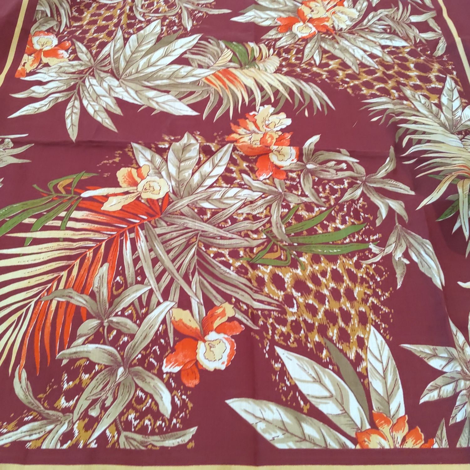 Table Scarf