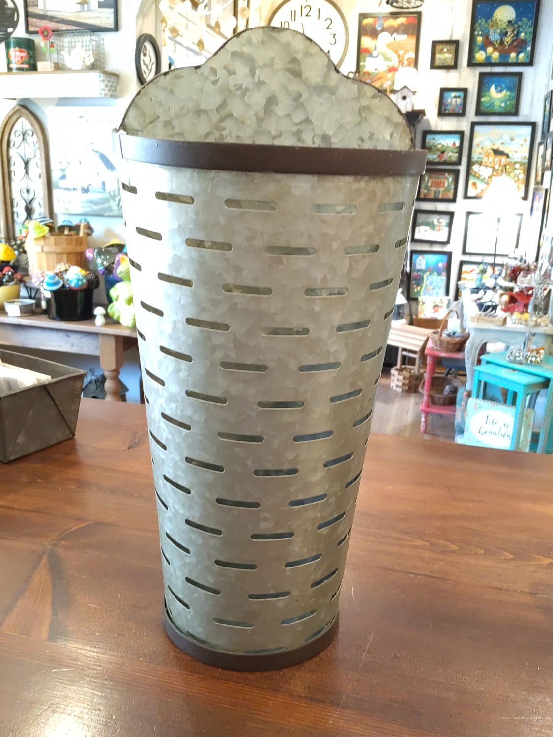Metal Flower Wall Vase