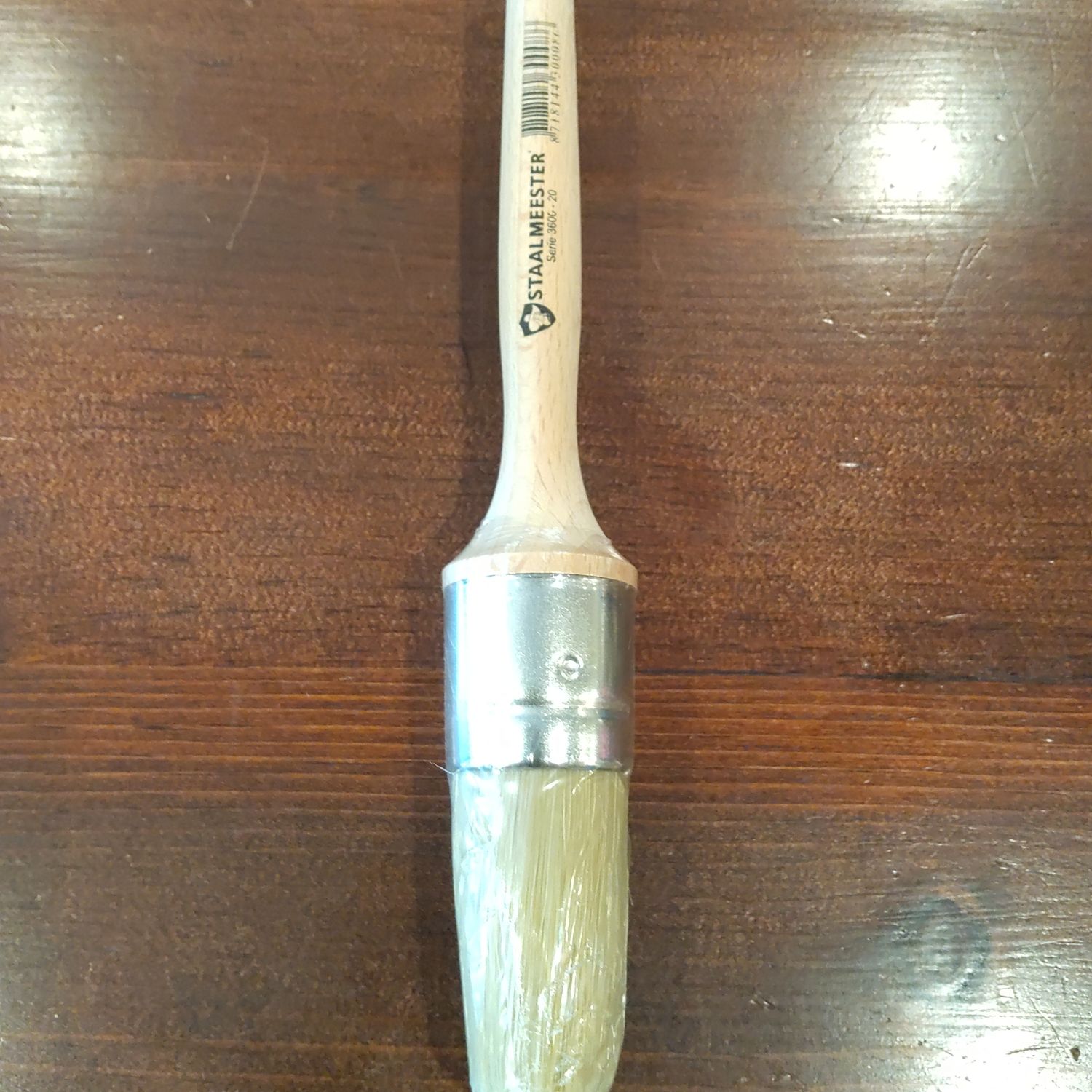 Round Wax Brush #20 by Staalmeester