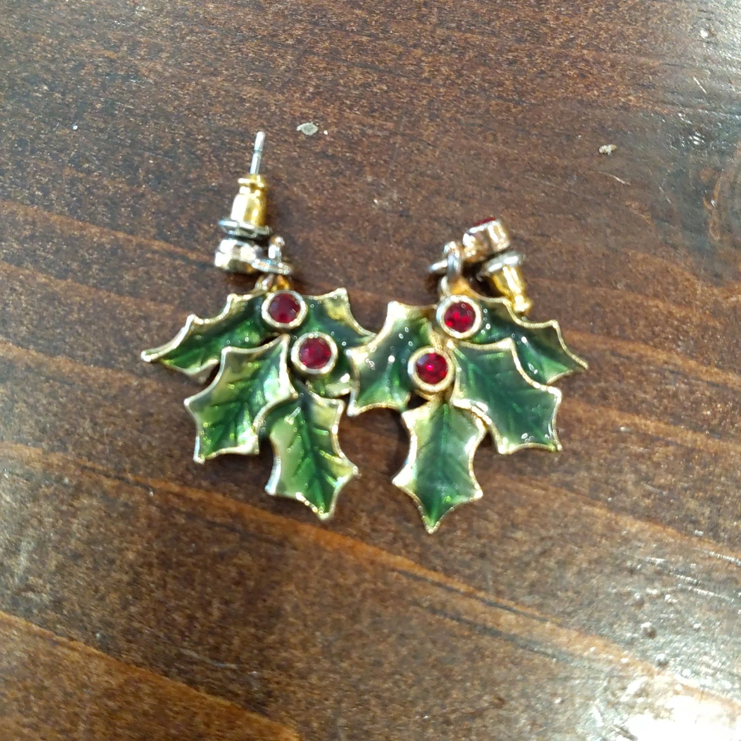 Holly Leaf Earrings