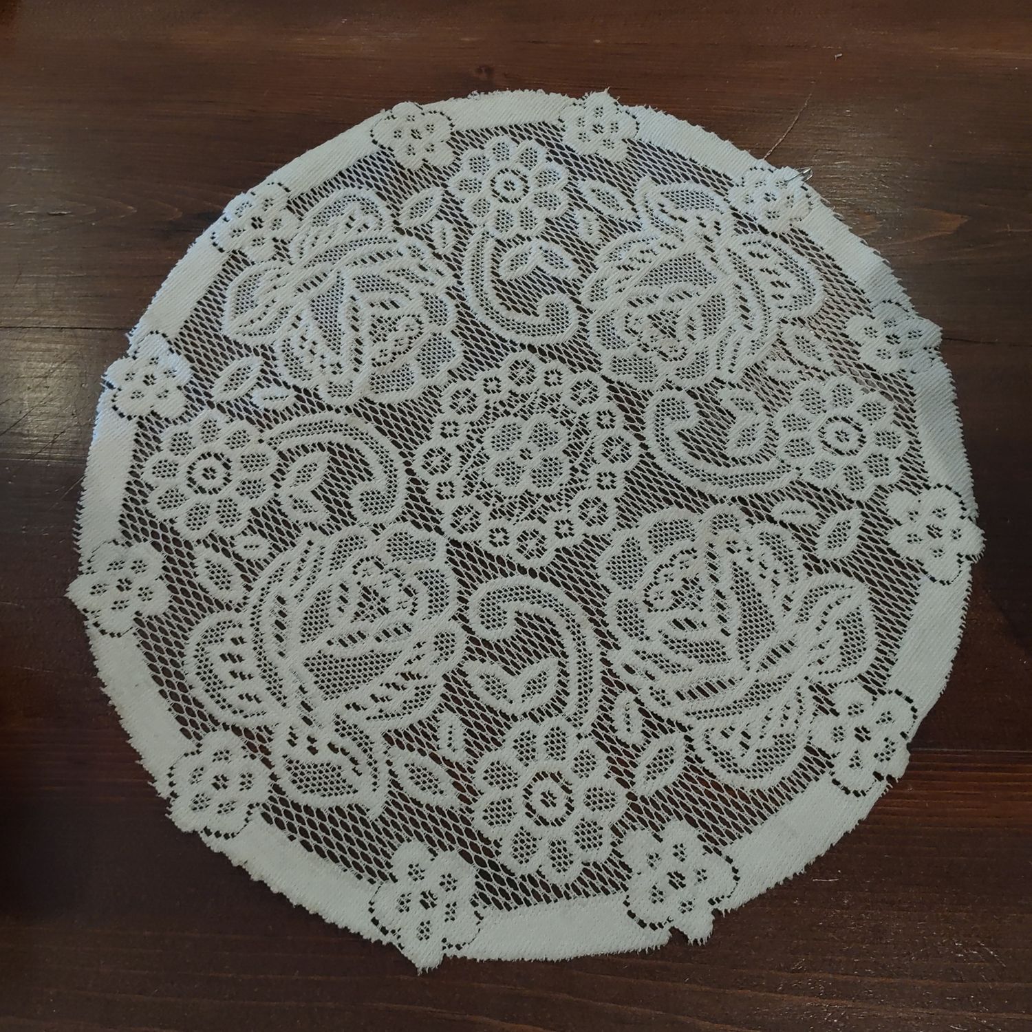 Oval Doily 