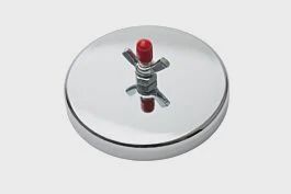 MAGNETIC FLAG HOLDER