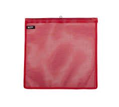RED MESH FLAG W/ LOOP