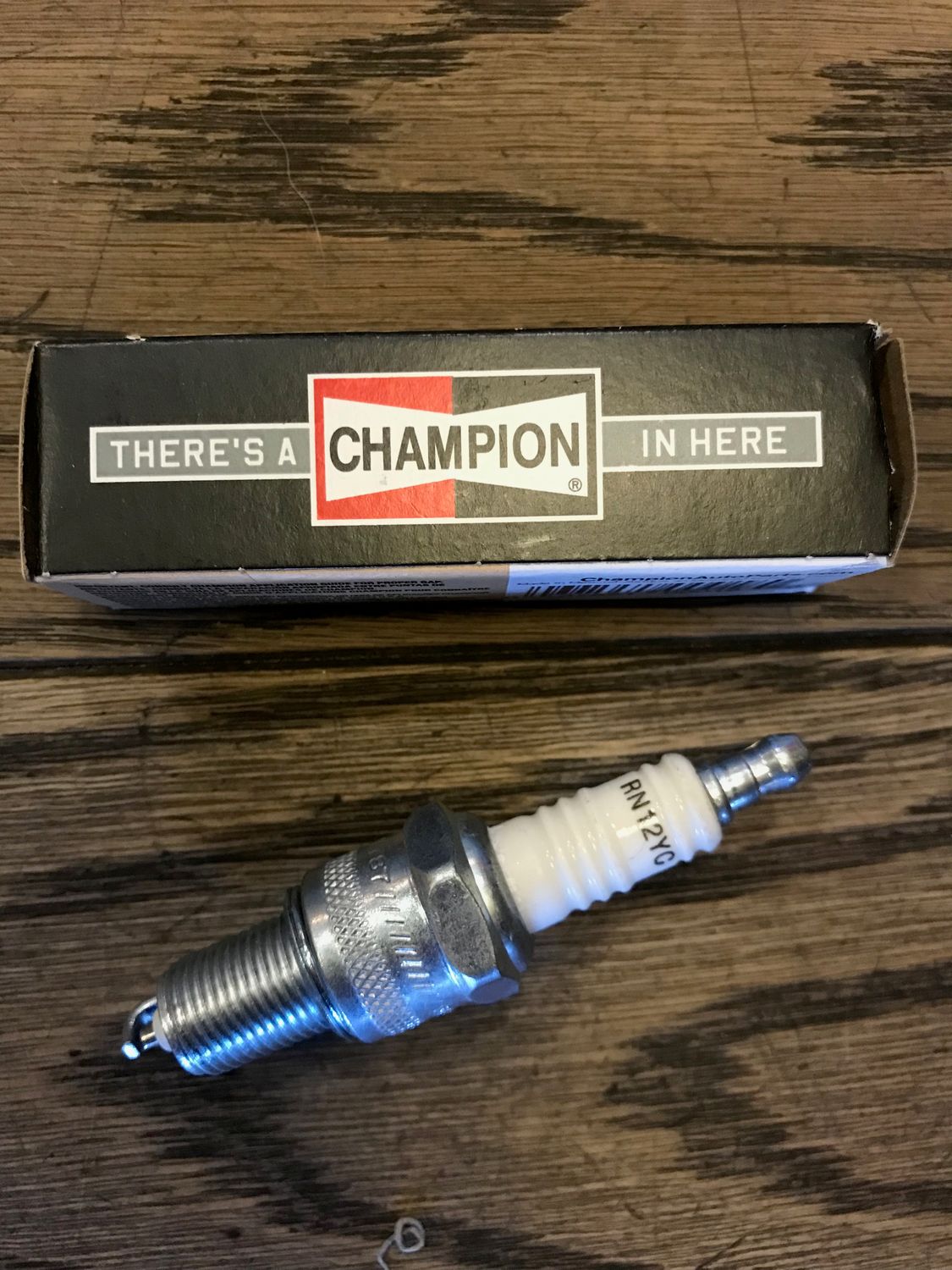 Zündkerze von Champion RN12YC Copper für Harley 75-99