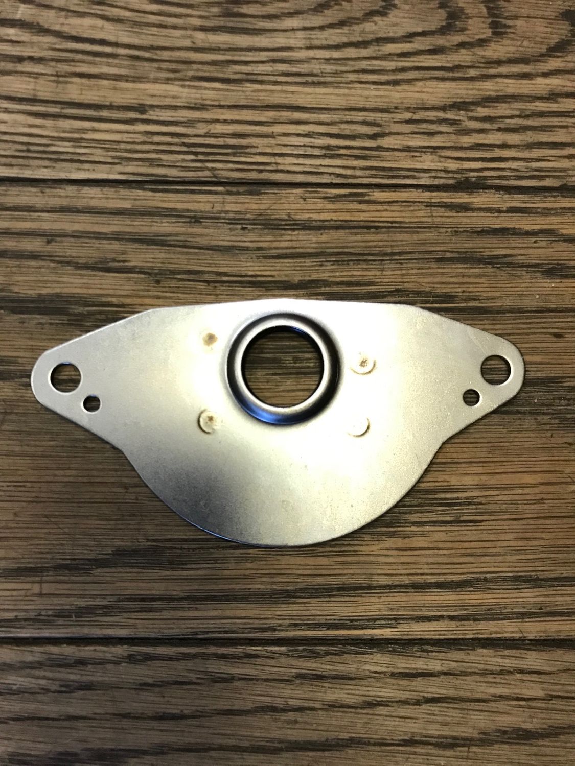 oil-deflector-plate-von-ccc-ersetzt-60516-65