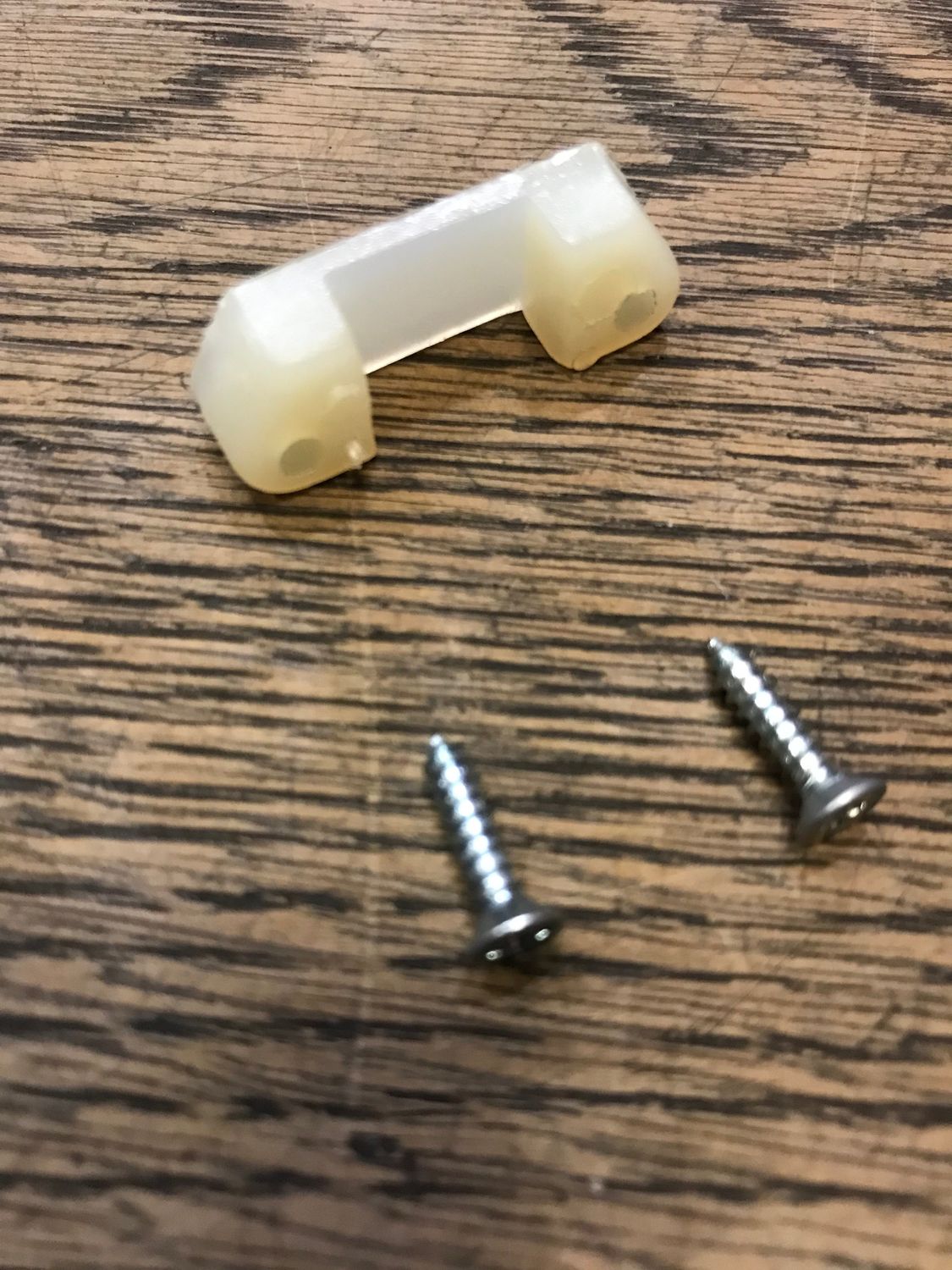 halter fuer kabel der lichtmaschine fuer harley big twin 70-99, sicherung fuer lichtmaschinenkabel, ersetzt 29954-71
