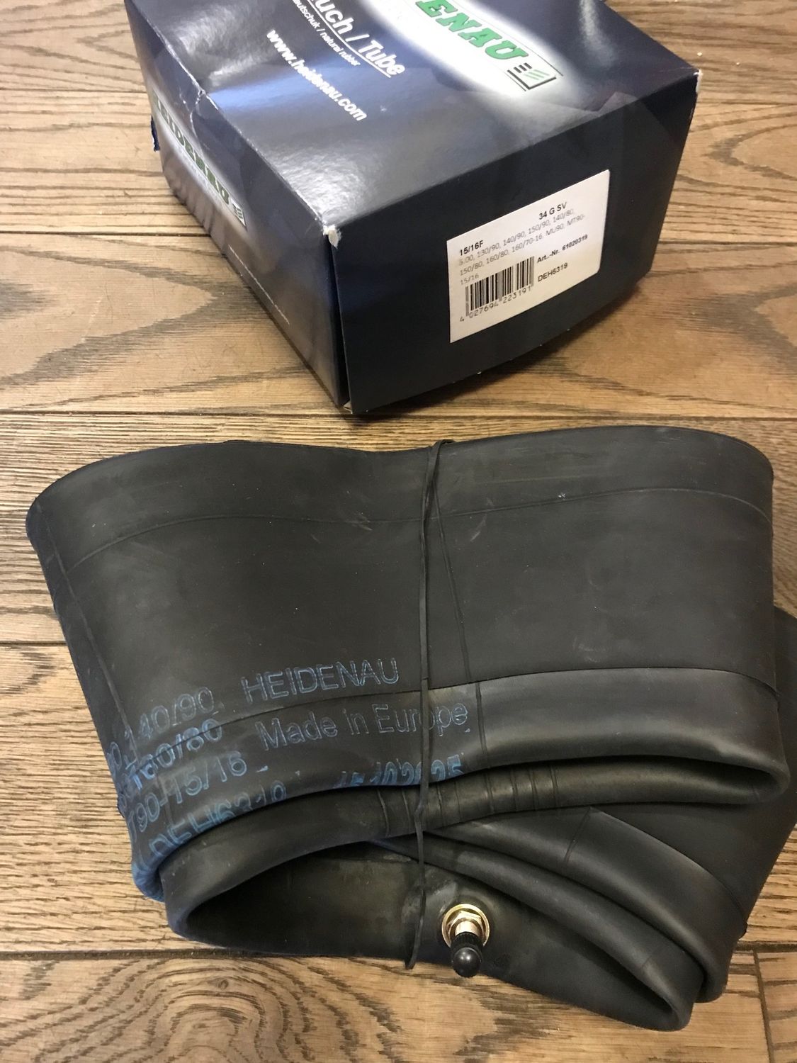 schlauch-reifenschlauch-heidenau-61020319-fuer harley felge mit seitlichem metallventil