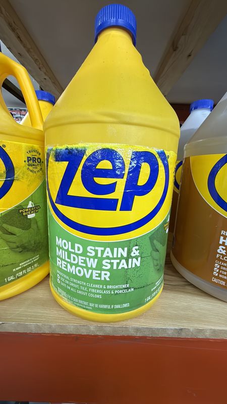 Zep Mold Stain &amp; Mildew Stain Remover