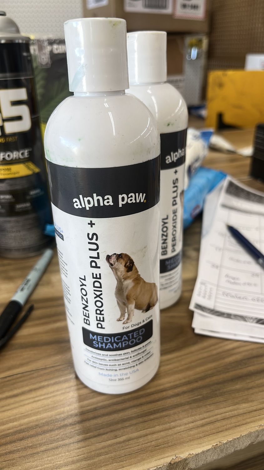 Alpha paw dog shampoo