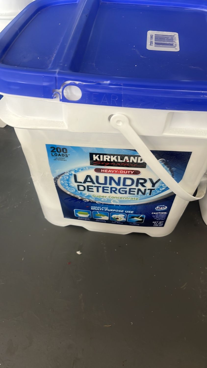 Kirkland laundry bucket