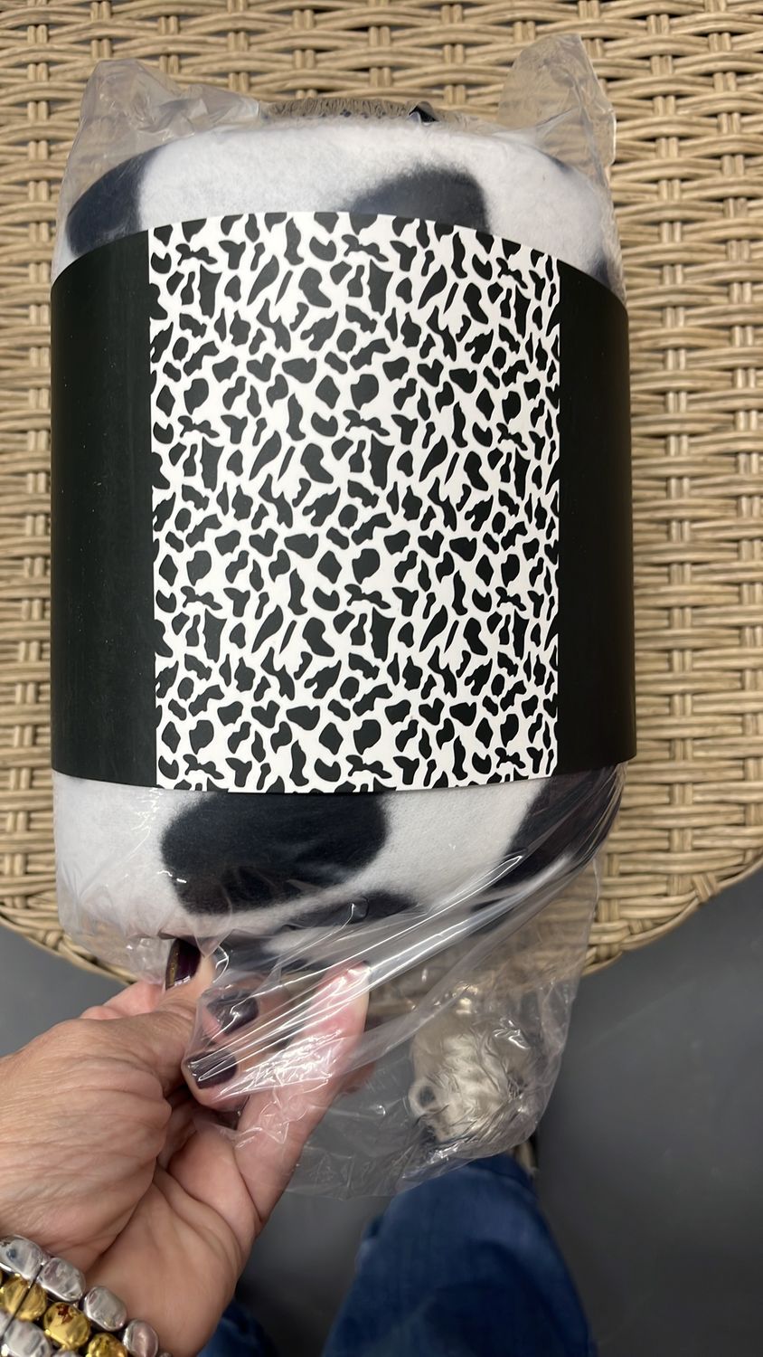 Queen white &amp; black cow blanket