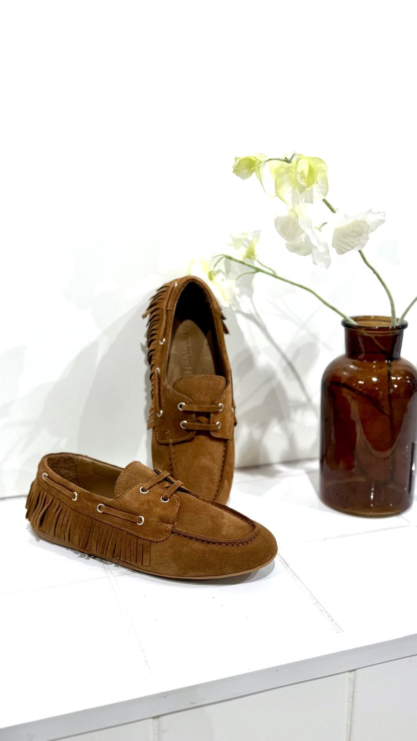 Ashwiyaa loafer