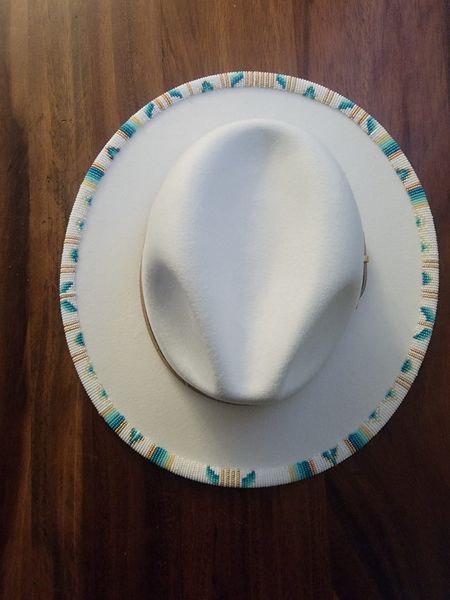 Ivory Horizon Fedora