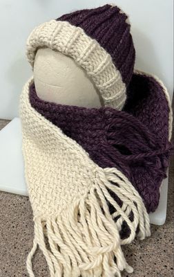 Purple/Cream Hat &amp; Scarf Set