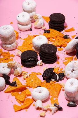 Chips , Cookies &amp; Snacks