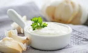 Yogurt and shallot - ماست موسیر