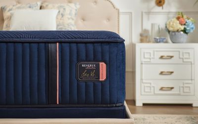 Stearns &amp; Foster Reserve Soft Euro Pillow Top