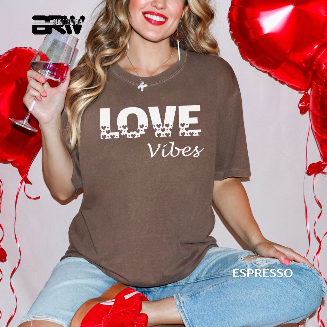 'Loves Vibes-White' Valentines Tee