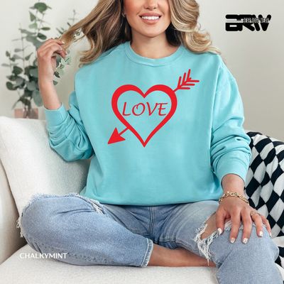Love -Heart Arrow' Long-sleeve Valentine's Day Tee