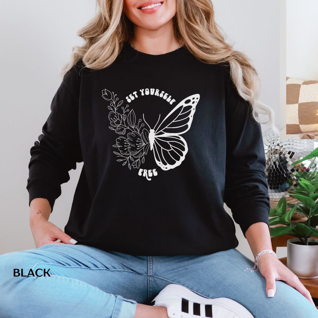 Set Yourself Free-White' Spring  Long-Sleeve Tee