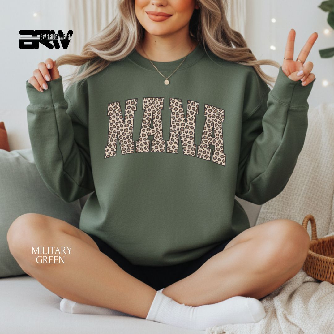 Nana Retro' Mother's Day Crewneck Sweatshirt