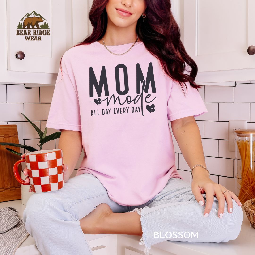 Mom Mode-Black' Mother's Day T-Shirt