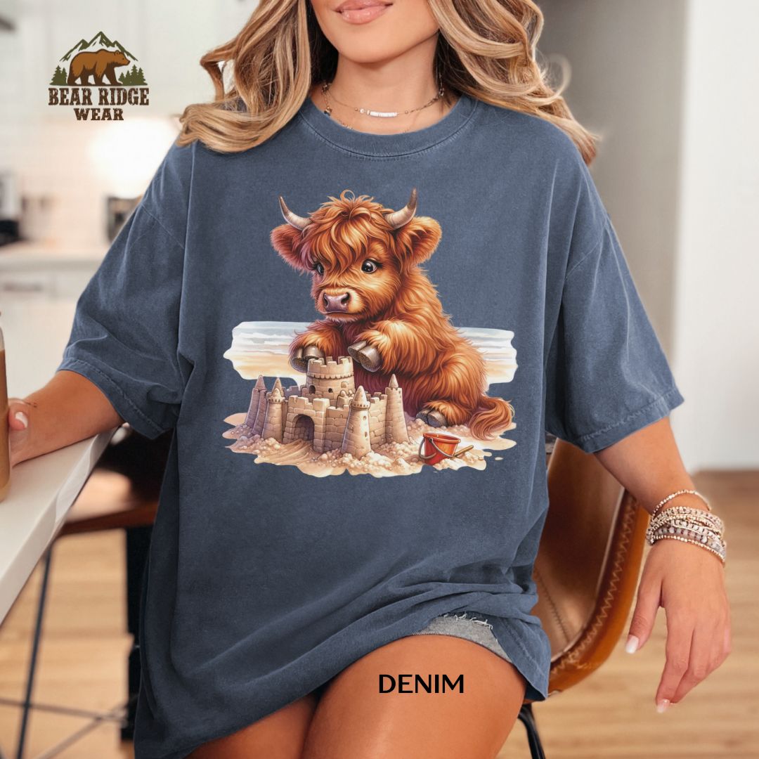 Highland Cow-Sandcastle' Summer T-shirt