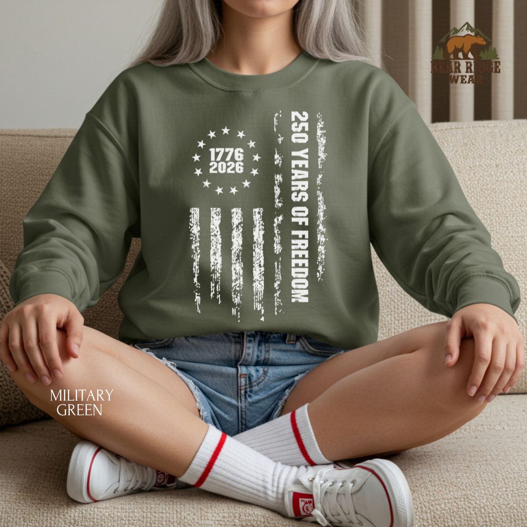 250 Years of Freedom-Grunge' Patriotic Crewneck Sweatshirt