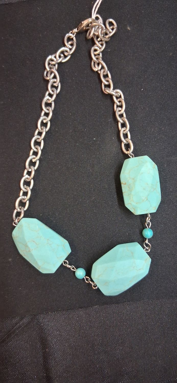 16.5" Silver / Gold Veined Tourqu. Chkr