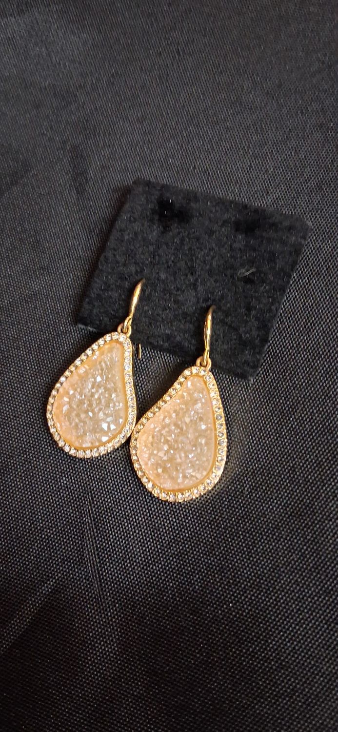 Goldtone Yellow Druzy Dangle