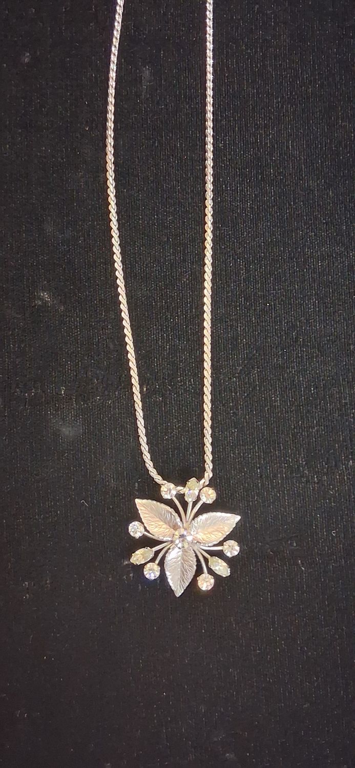 Krementz Silver Rhinestone Choker