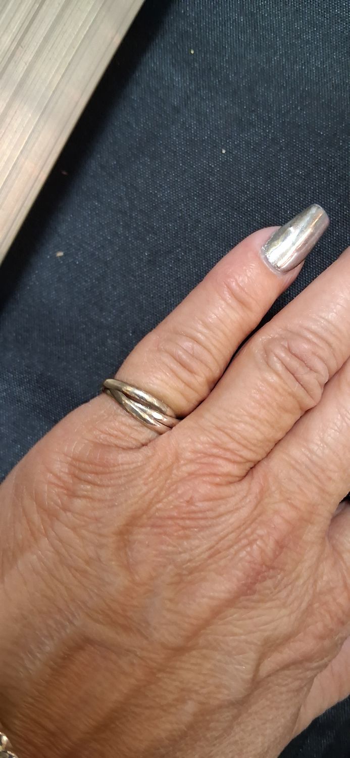 1.5g Size 4 Silver Triple Ring