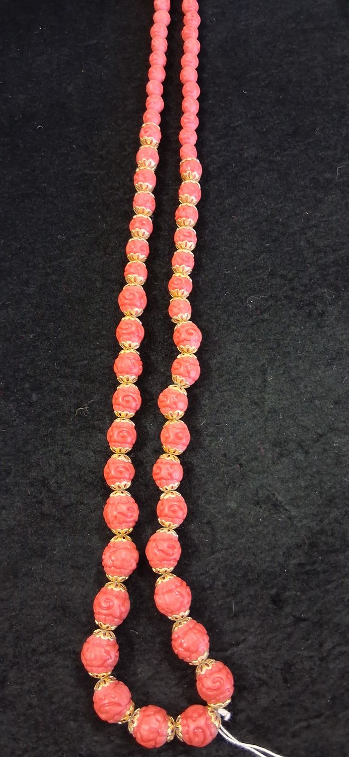 Faux Carved Coral /Gold bead
